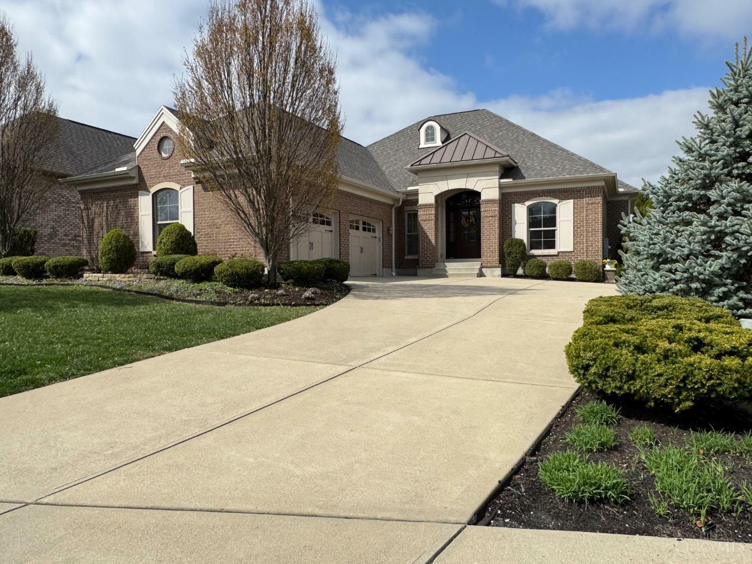 6143 Trotters Way  Liberty Twp OH 45011 photo
