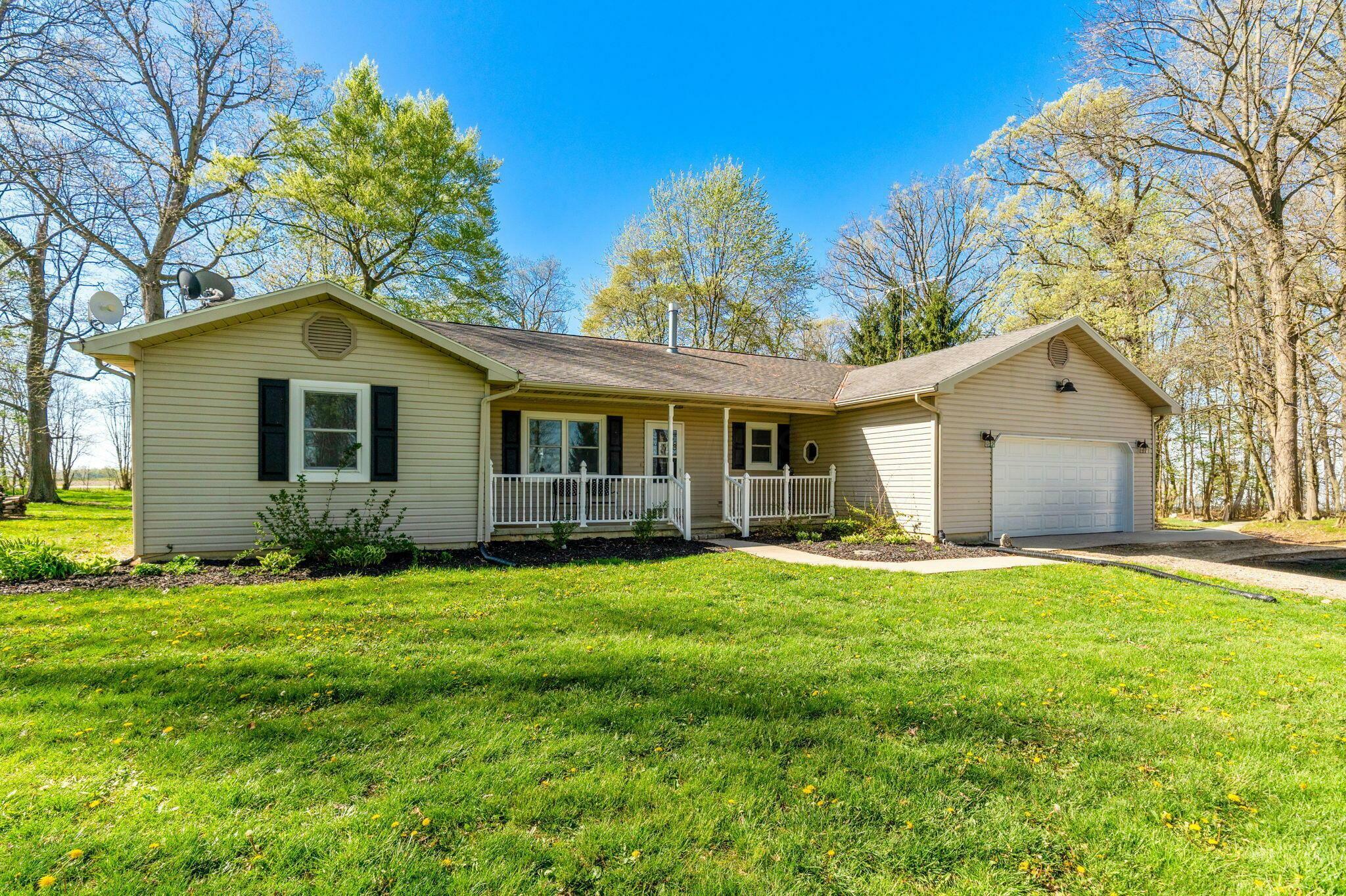 Property Photo: 11851 Sanders Road OH 43344