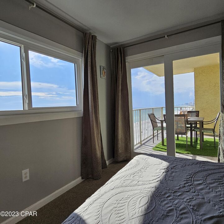 Property Photo:  5801 Thomas 905 Drive 905  FL 32408 