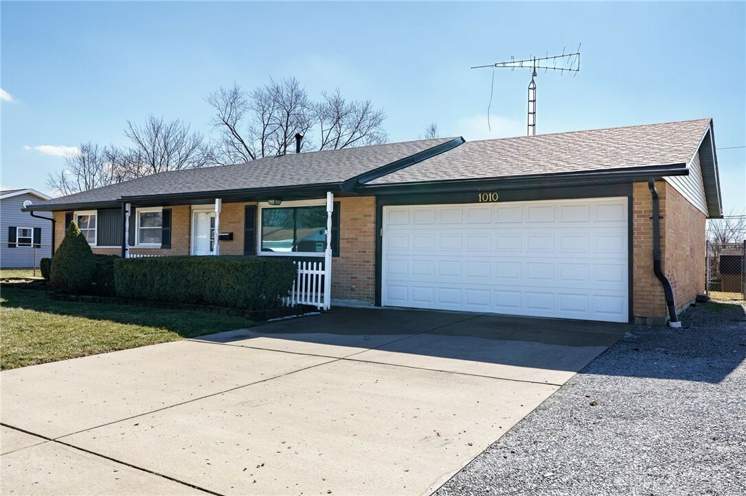 Property Photo:  1010 W Lake Avenue  OH 45344 