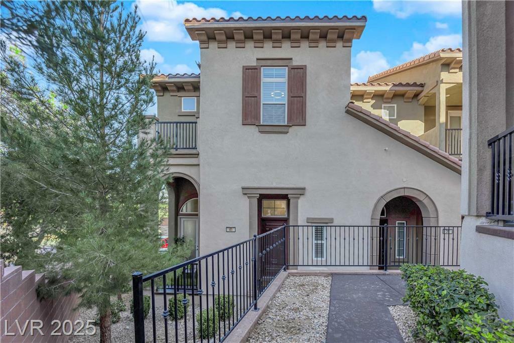 Property Photo:  41 Via Verso Lago  NV 89011 