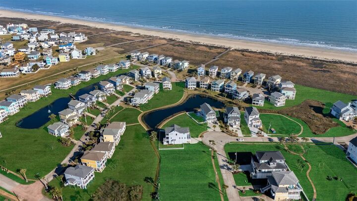 Property Photo:  4111 Royal Tern Lane  TX 77554 