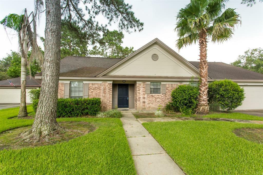 Property Photo: 5007 Oaksedge Lane TX 77388