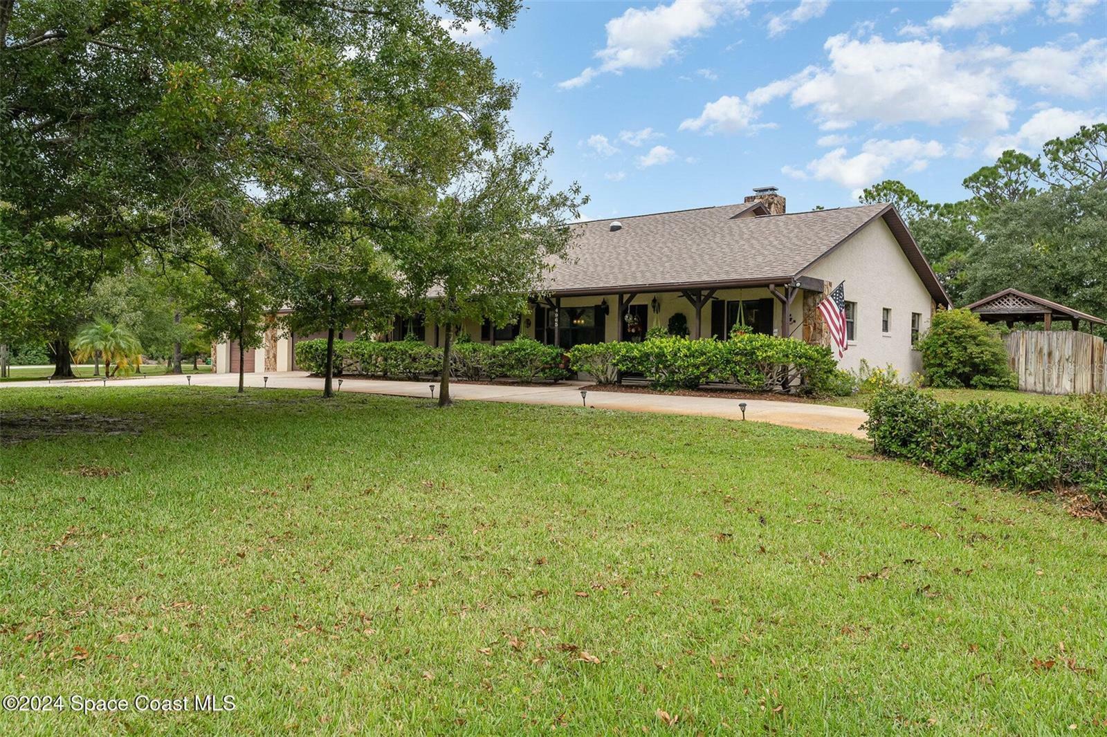 Property Photo: 4965 Corfu Drive FL 32926