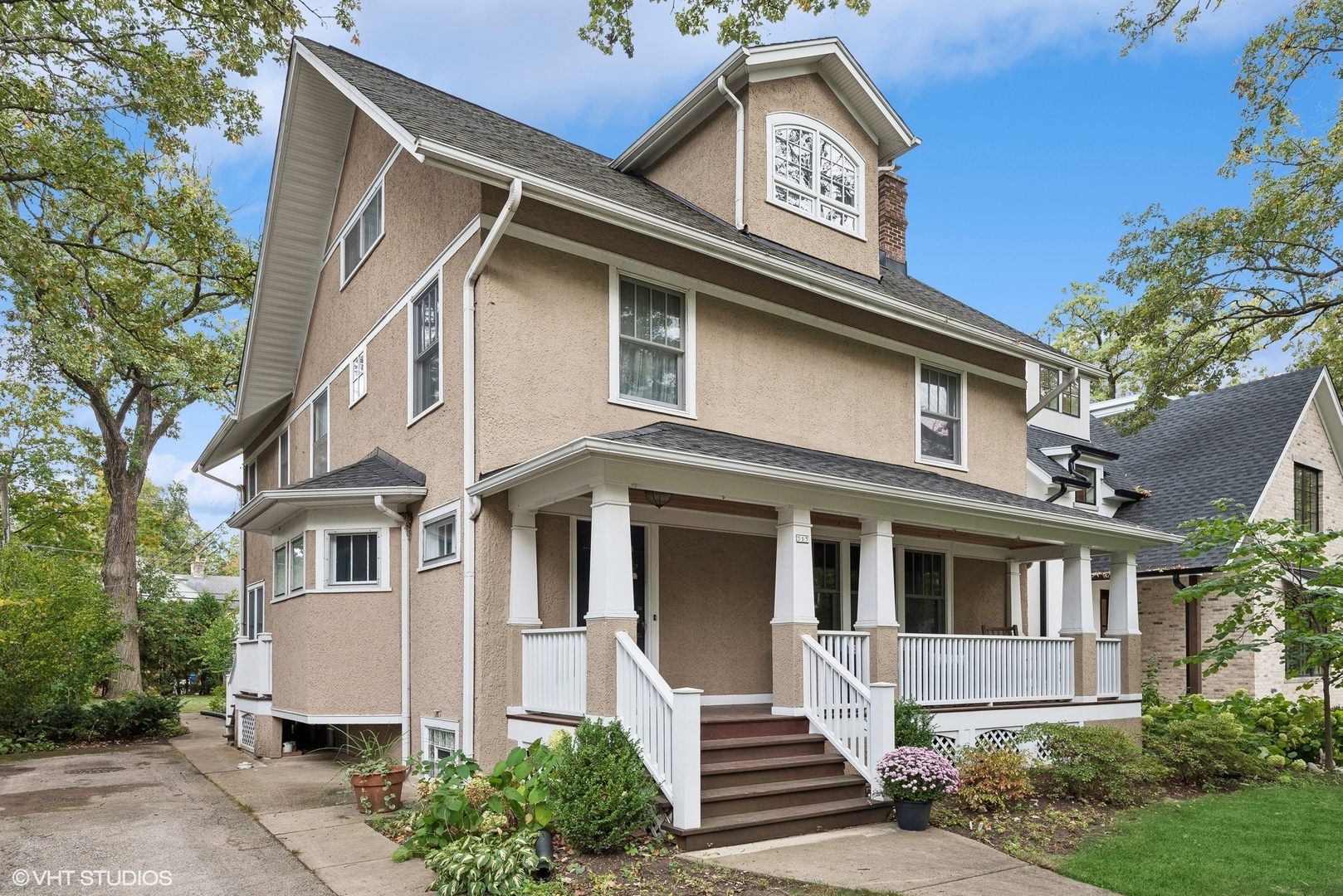 Property Photo:  515 Linden Avenue  IL 60091 