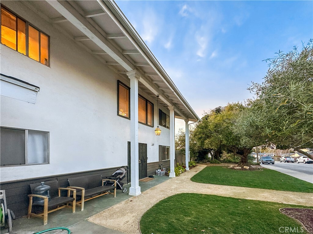 Property Photo: 650 Mulberry Lane CA 93420