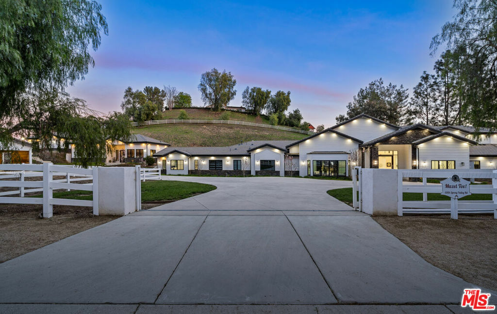 6006 Spring Valley Road  Hidden Hills CA 91302 photo