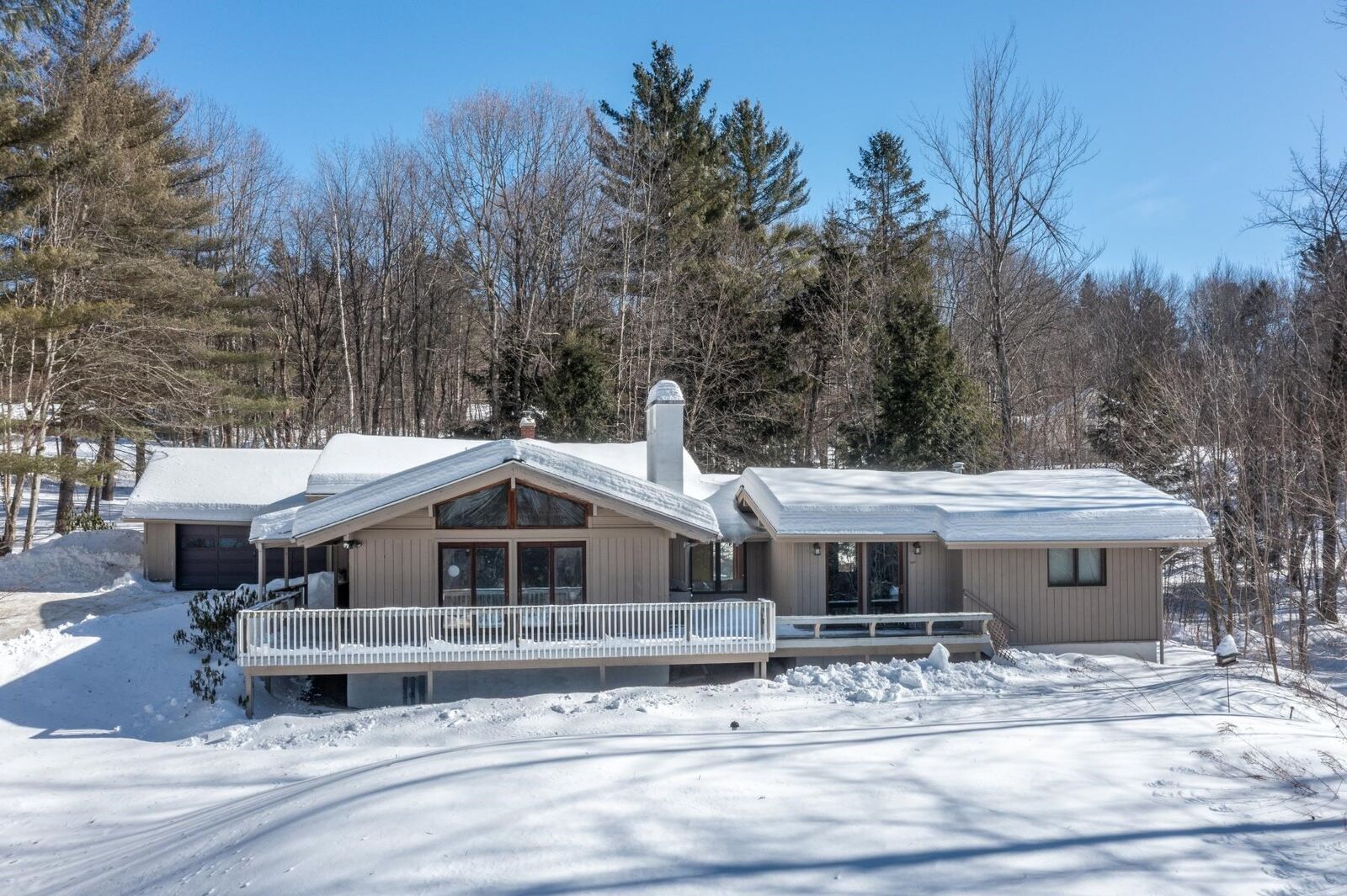 Property Photo:  38 Gilcrist Road  VT 05672 