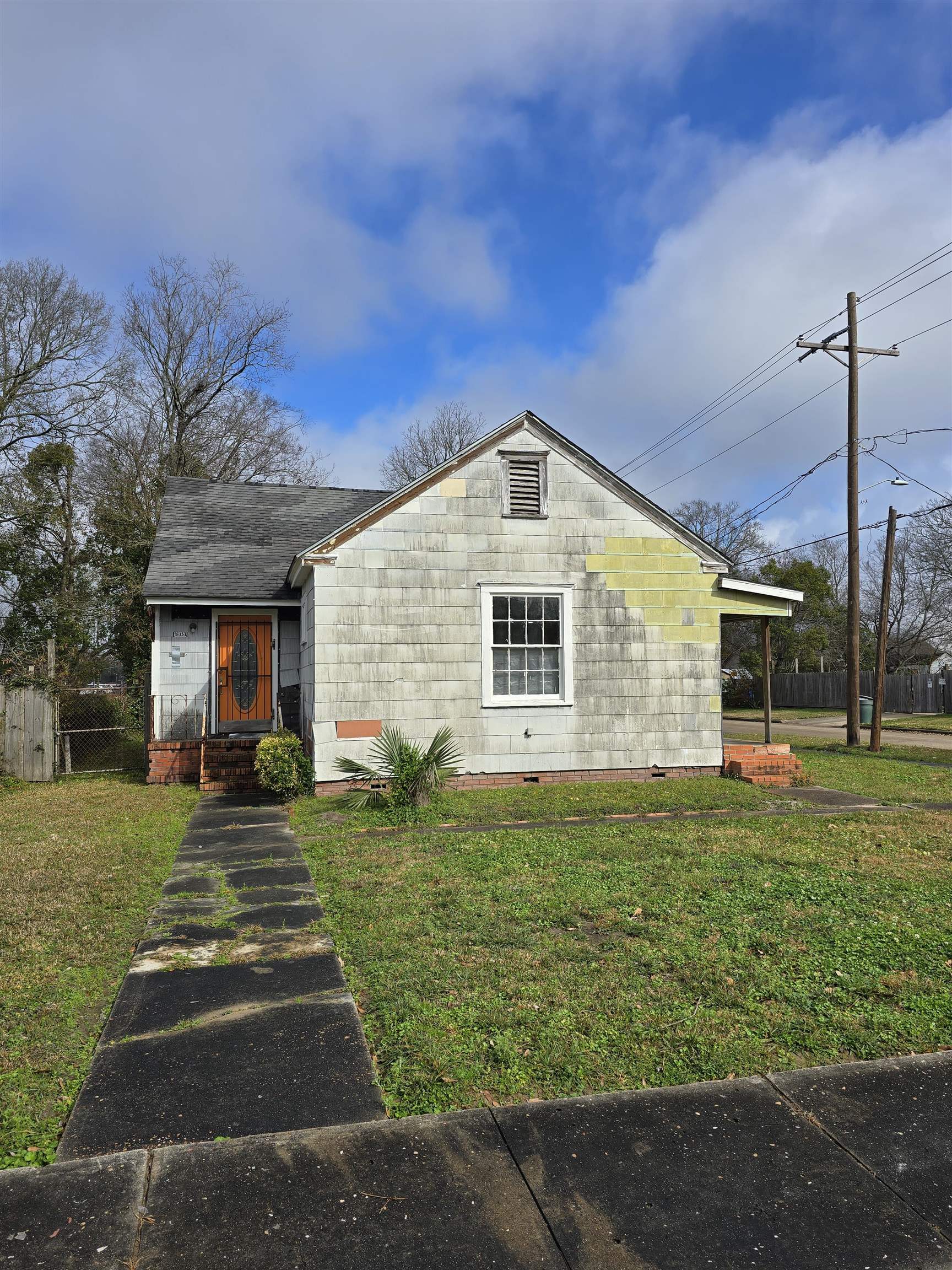 Property Photo:  1310 Pipkin  TX 77705 