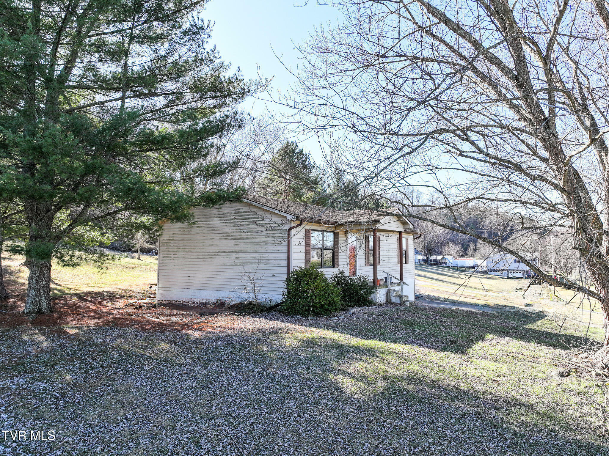 Property Photo:  1590 Old Snapps Ferry  TN 37641 