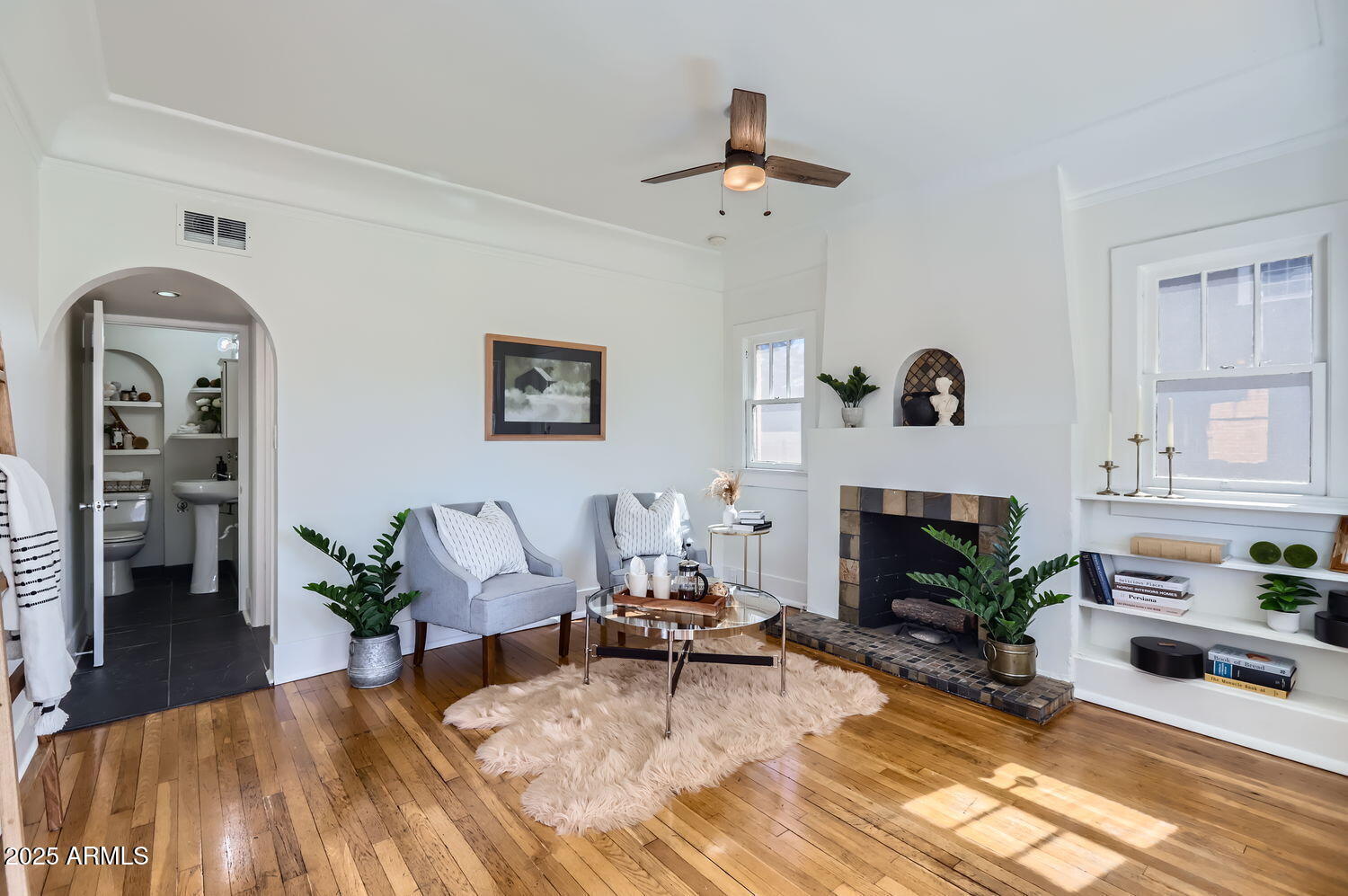 Property Photo:  2209 N 8th Street  AZ 85006 