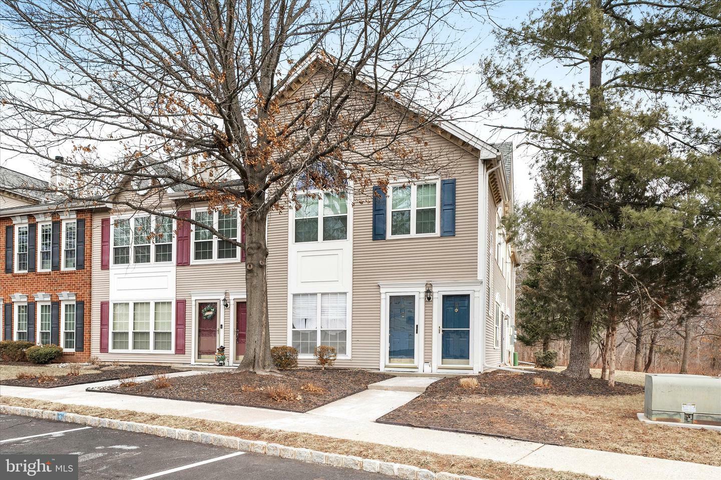 109 Amethyst Way  Franklin Park NJ 08823 photo
