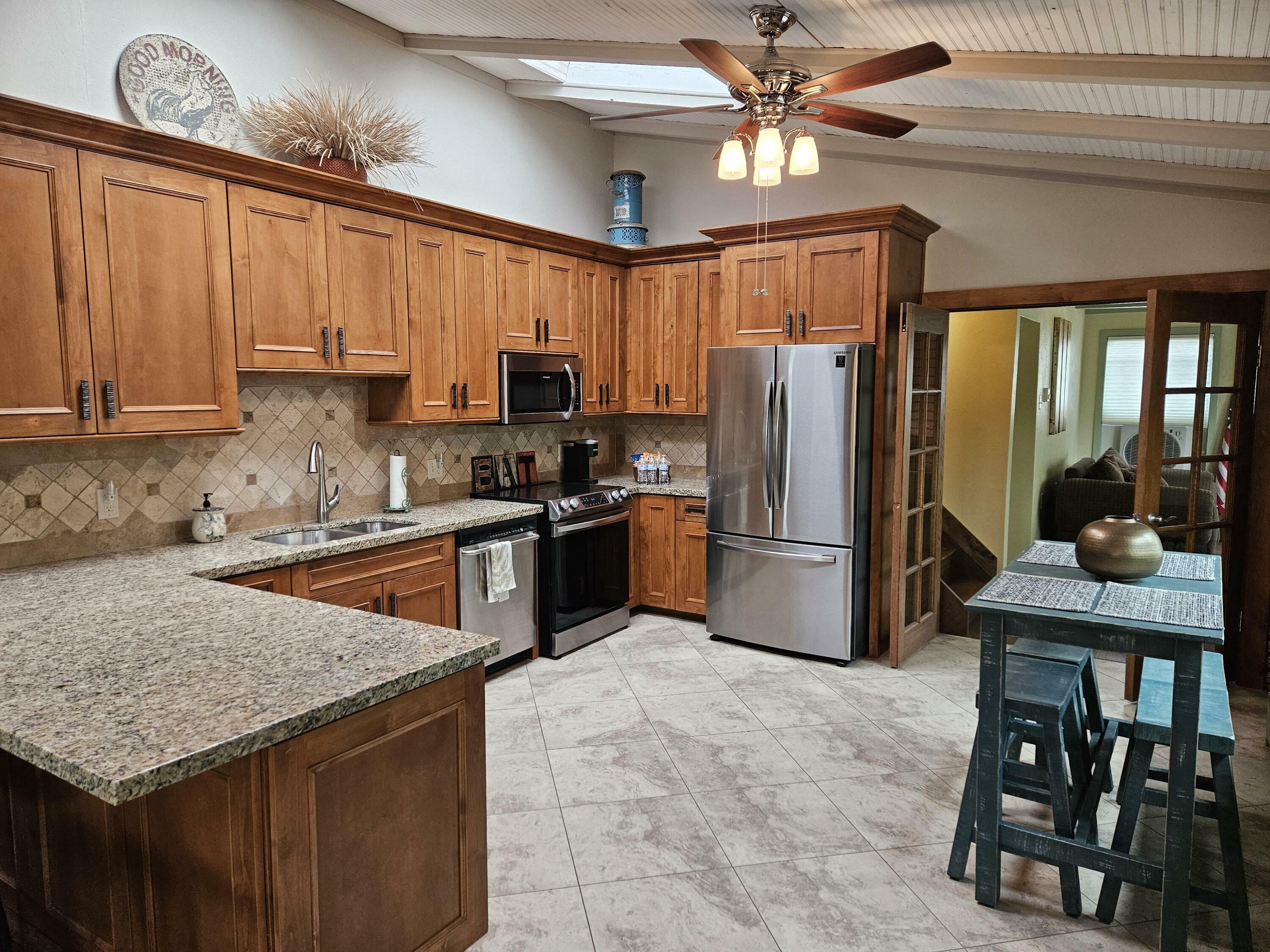 Property Photo:  4214 Cypress Street  AZ 85544 