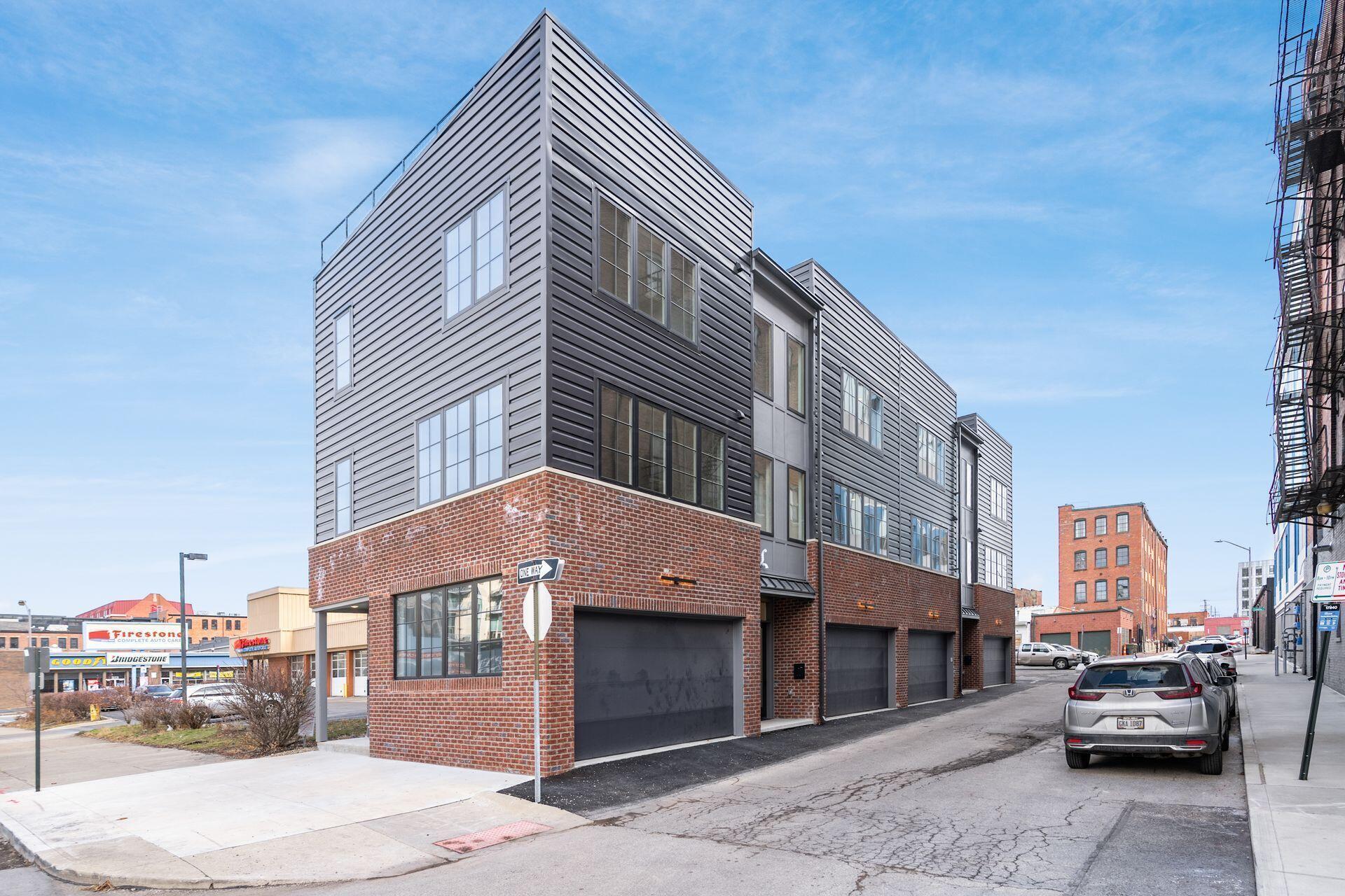 Property Photo: 108 E Lafayette Street OH 43215