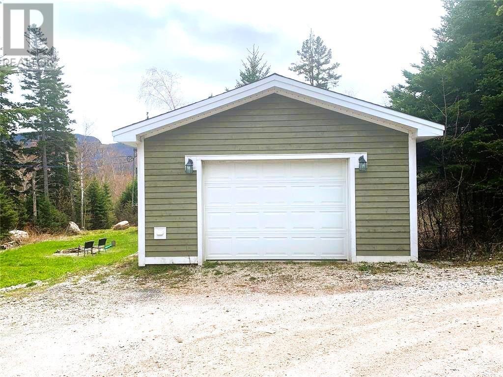 Property Photo:  90 Lakeside Drive  NL A2H 0E1 