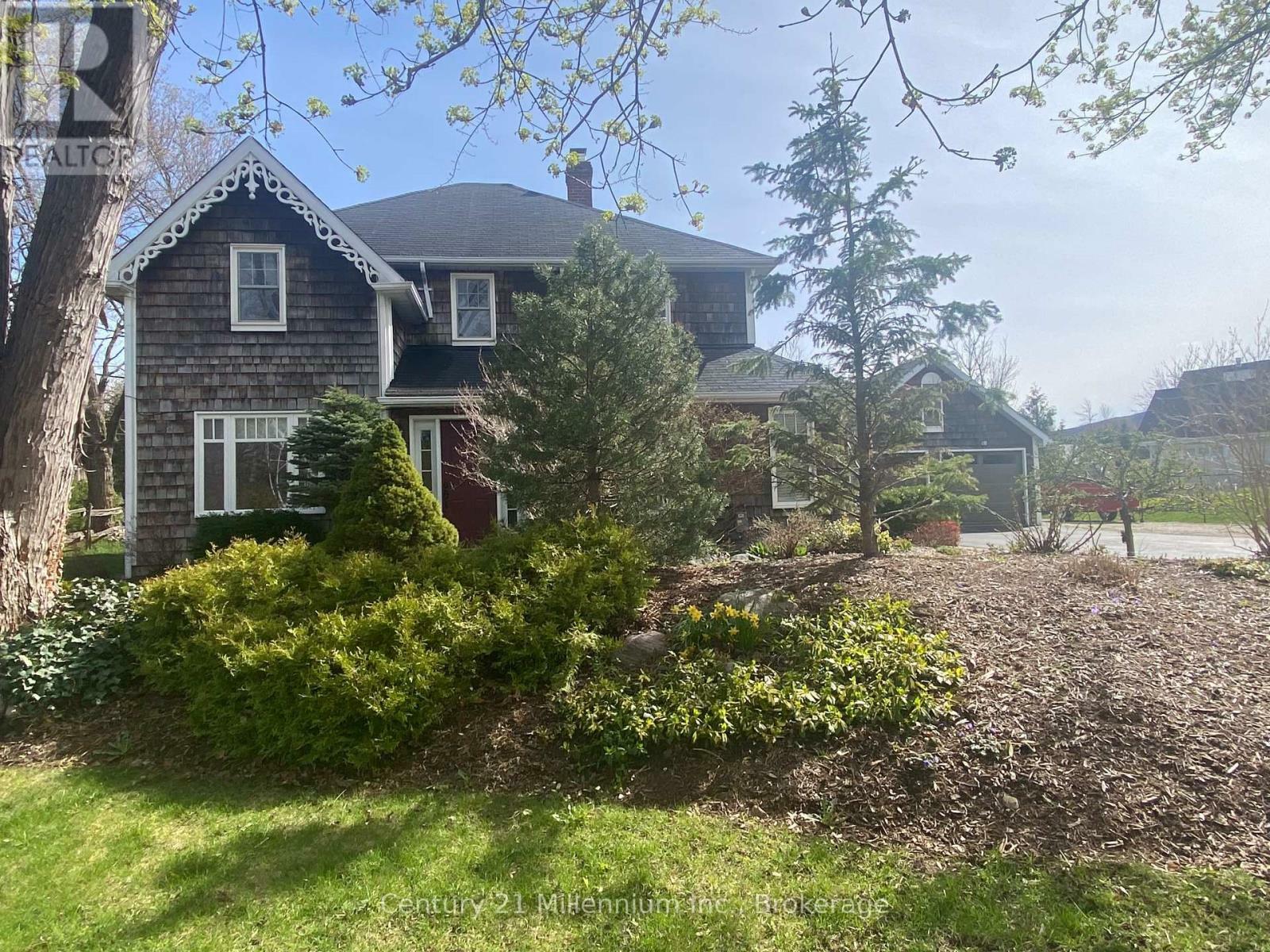 680 Mountain Road  Collingwood ON L9Y 5G3 photo