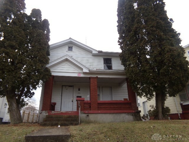 Property Photo:  352 Edison Street  OH 45402 