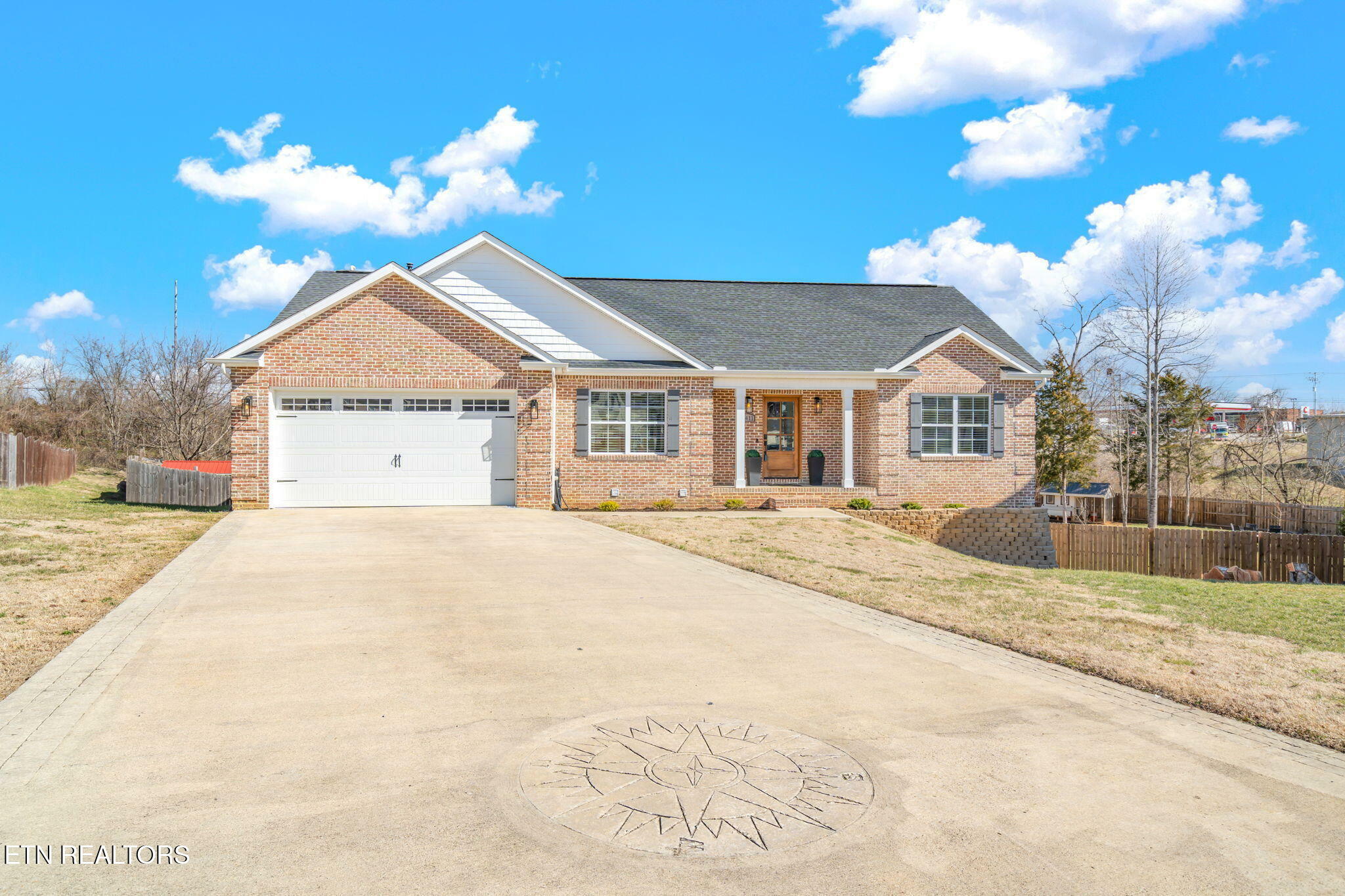 Property Photo: 7411 Battlecreek Lane TN 37721