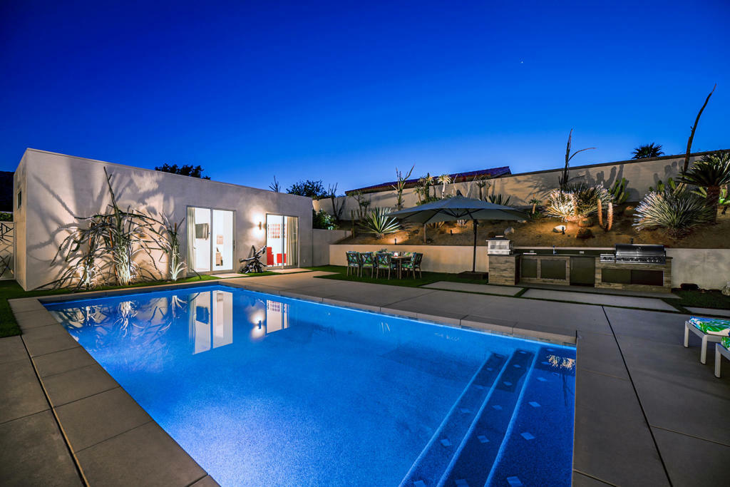 Property Photo: 49120 Sunrose Lane CA 92260