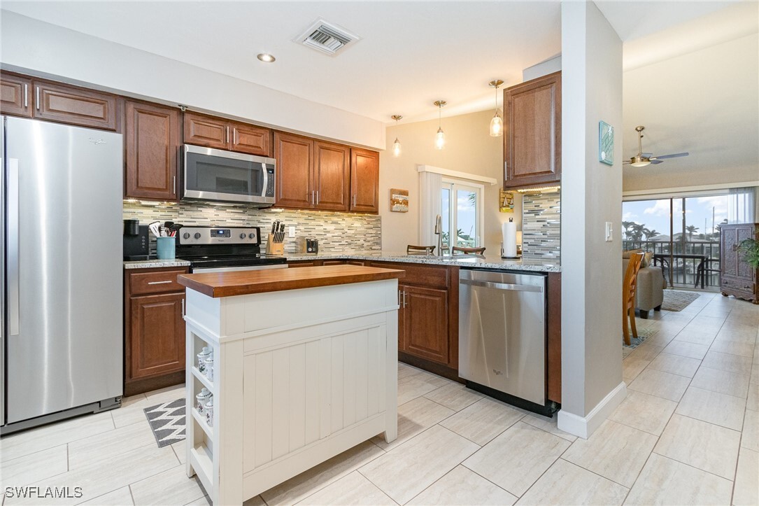 Property Photo: 18068 San Carlos Boulevard 526 FL 33931