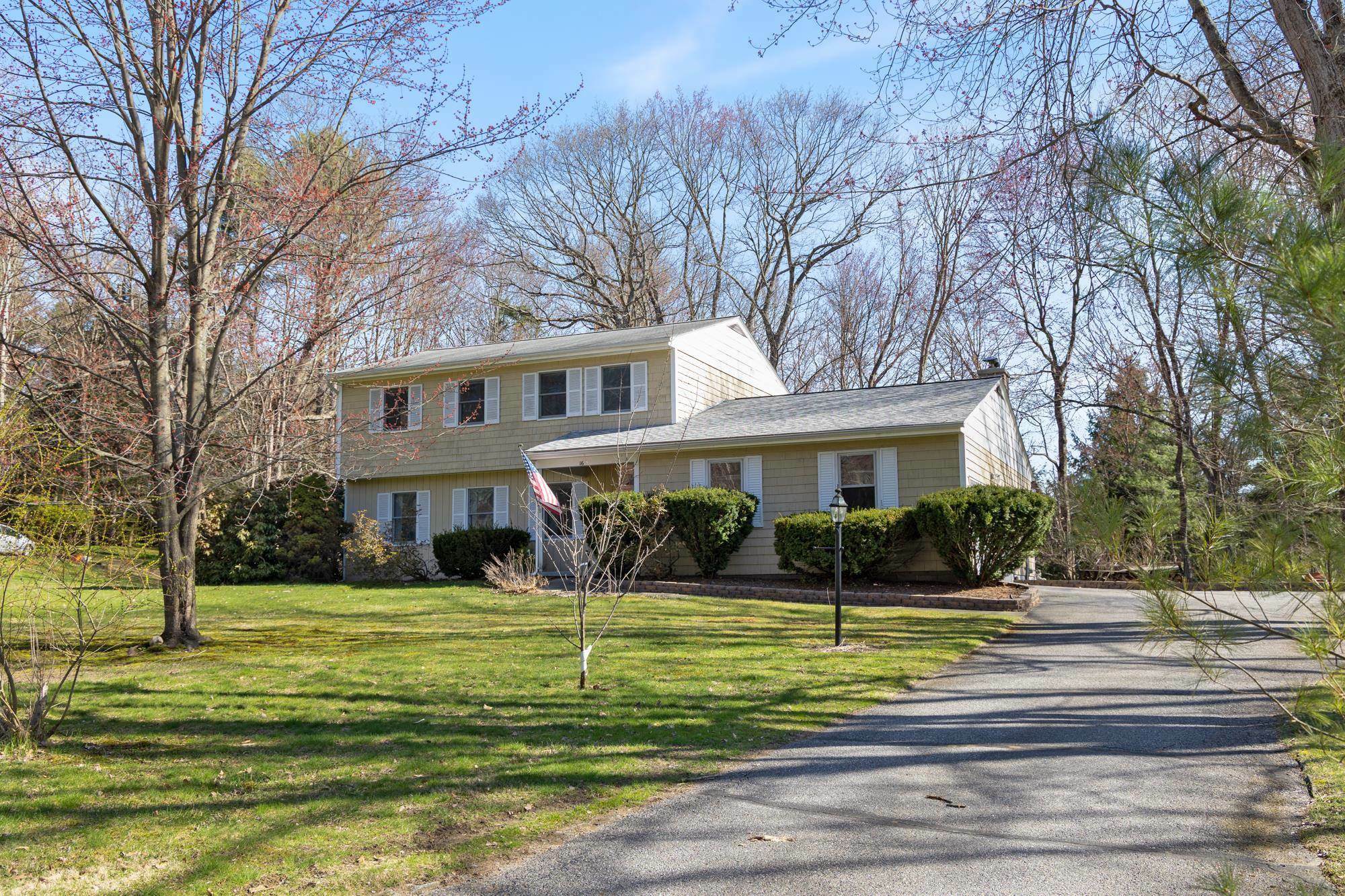 Property Photo: 16 Ridge Road VT 05452