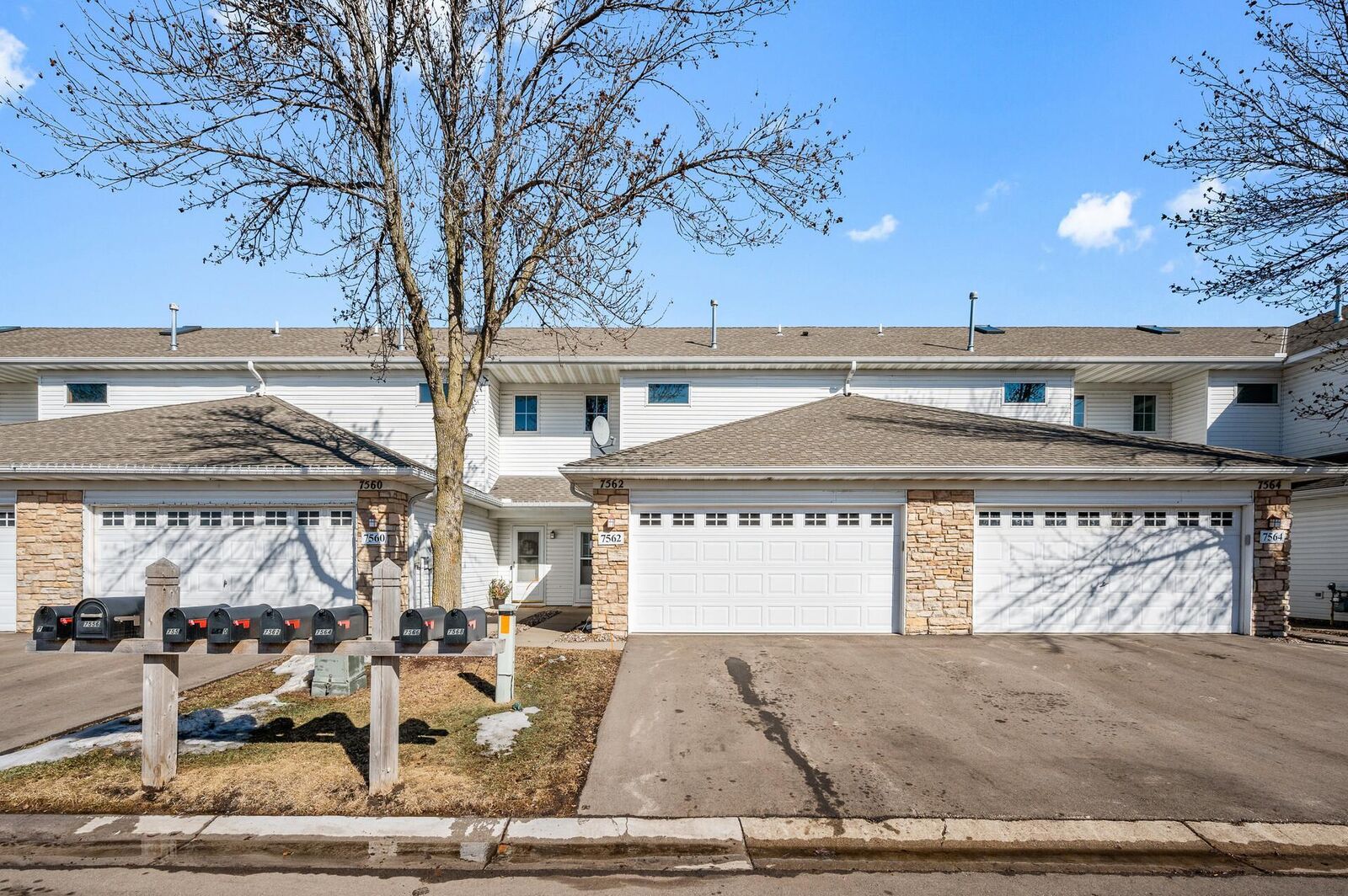Property Photo: 7562 6th Street N MN 55128