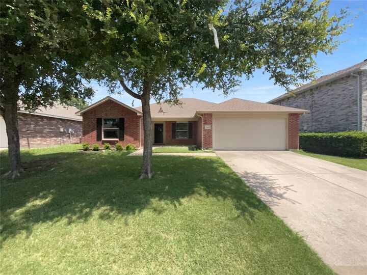 Property Photo:  626 Gunters Mountain Lane  TX 75098 