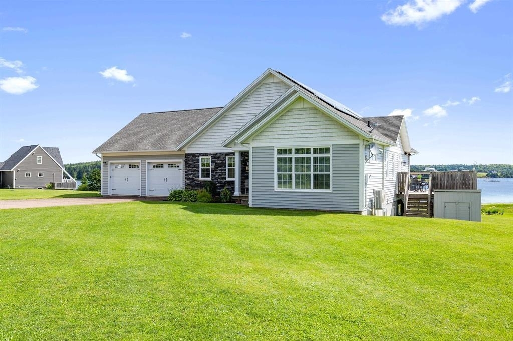 Property Photo:  375 Pine Grove Road  PE C0B 1M0 