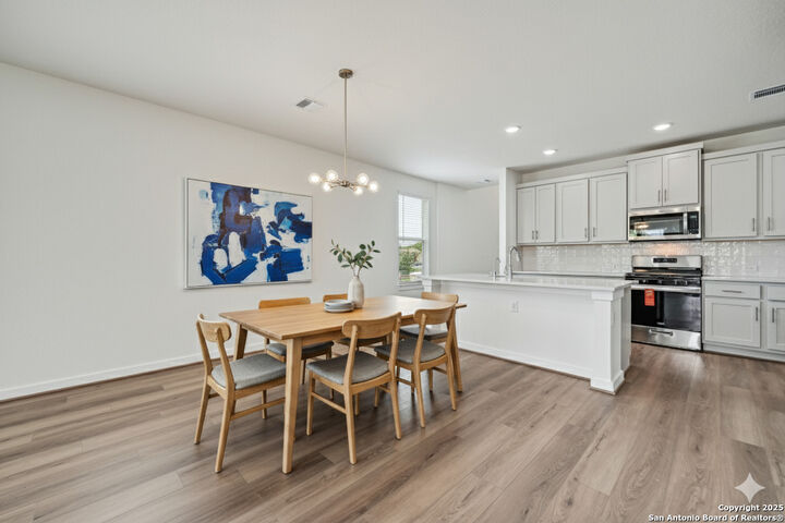 Property Photo:  6014 Calgary Park  TX 78233 