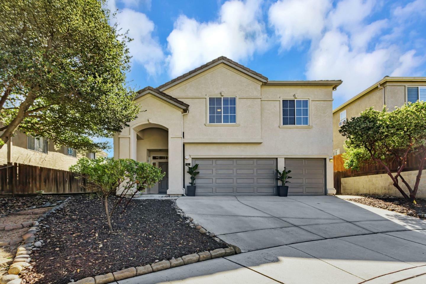 1641 Cobblestone Court  Hollister CA 95023 photo