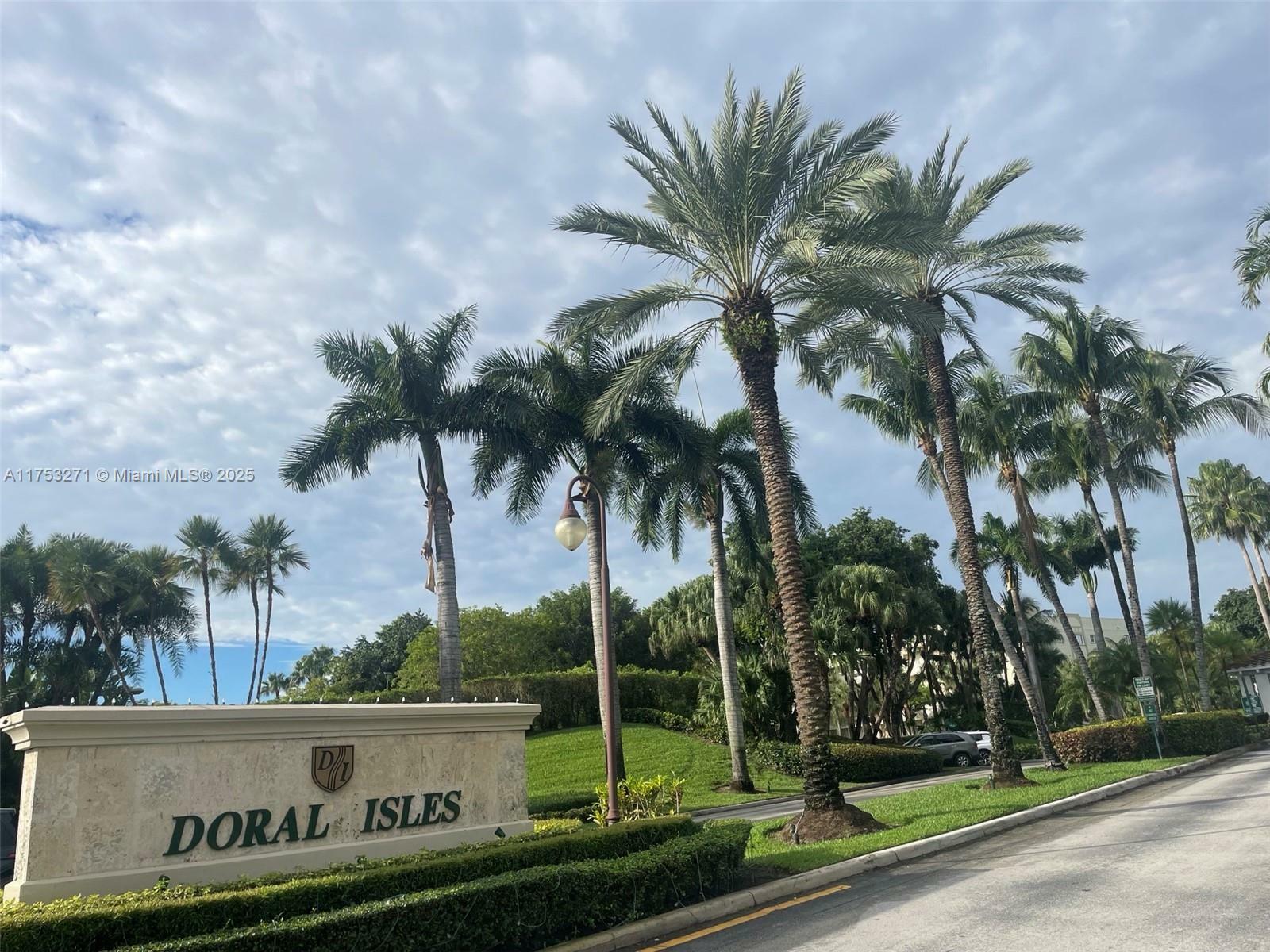 Property Photo: 10770 NW 66th St 409 FL 33178