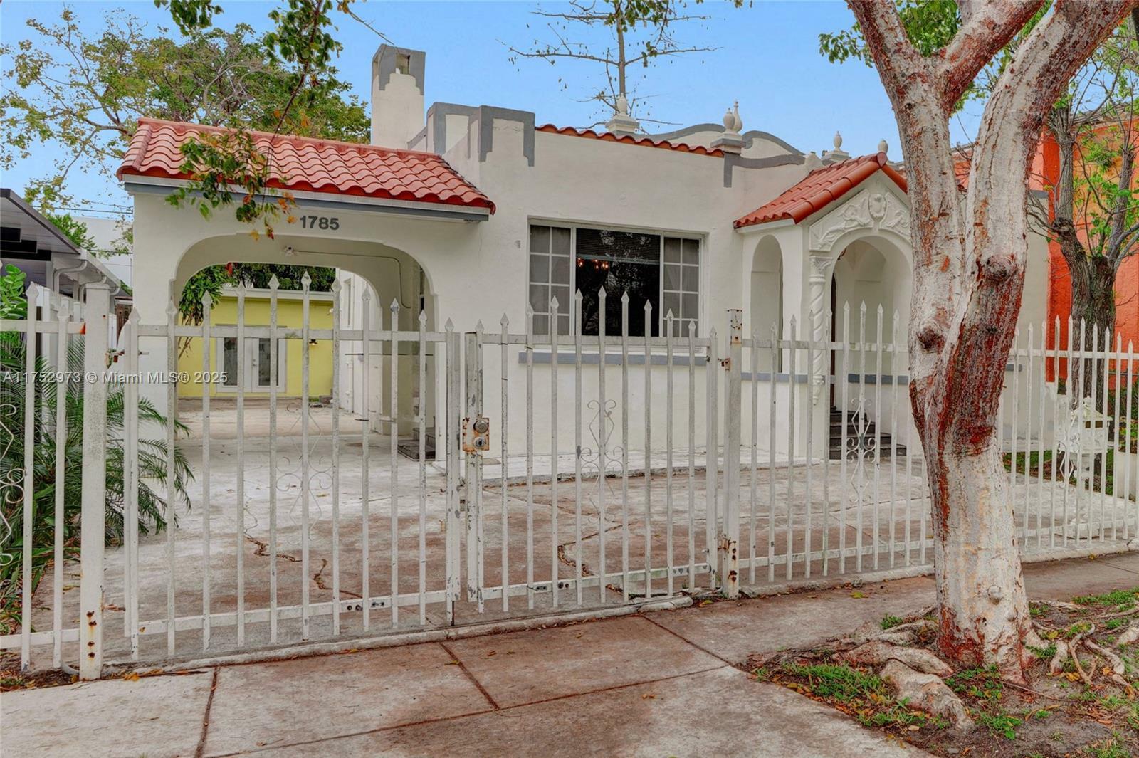 Property Photo:  1785 SW 10th St  FL 33135 