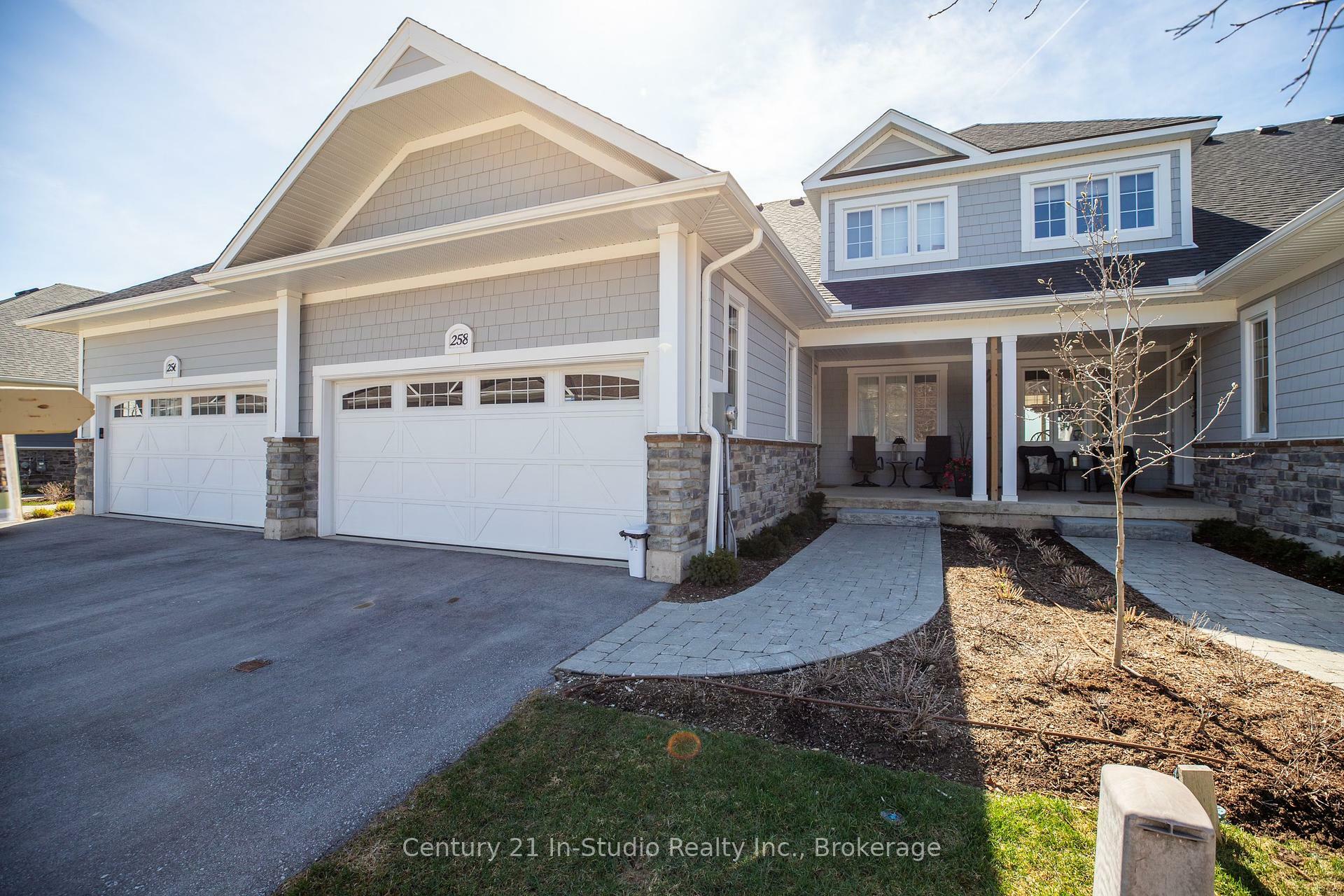 Photo de la propriété: 258 Ironwood Way ON N0H 1S0