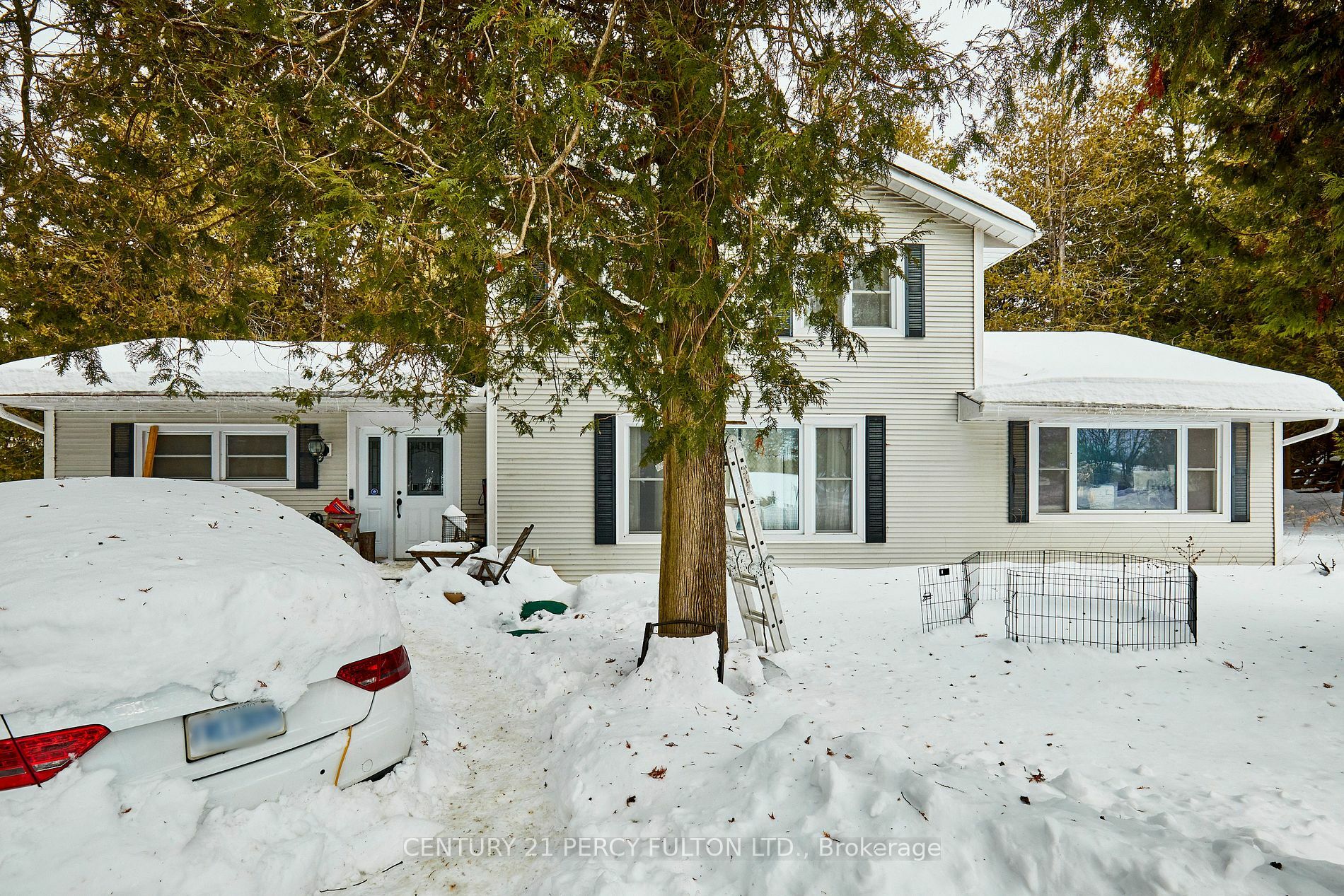 Property Photo:  5115 Westney Rd E  ON L1Y 1A1 