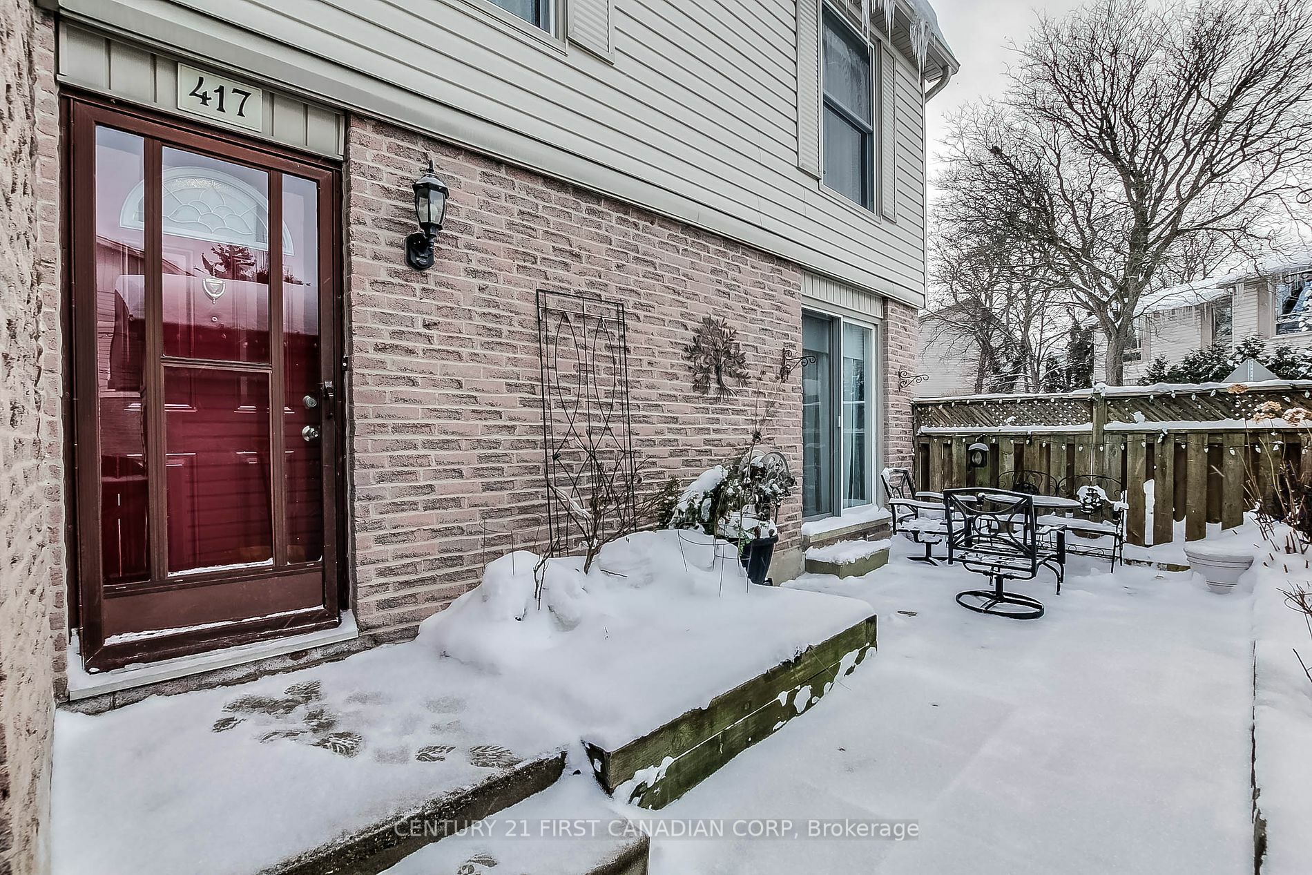 Property Photo:  417 Everglade Cres  ON N6H 4M8 