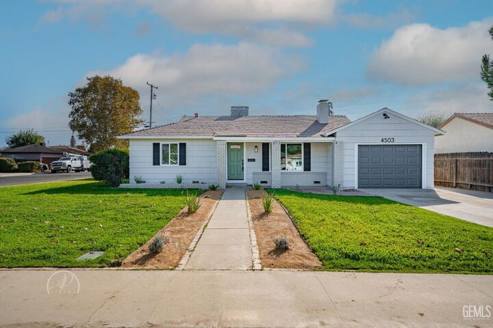 4503 Quarter Avenue  Bakersfield CA 93309 photo