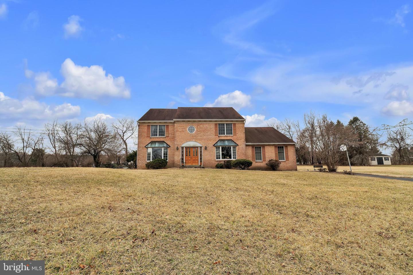 Property Photo: 1655 Shefley Lane PA 19490