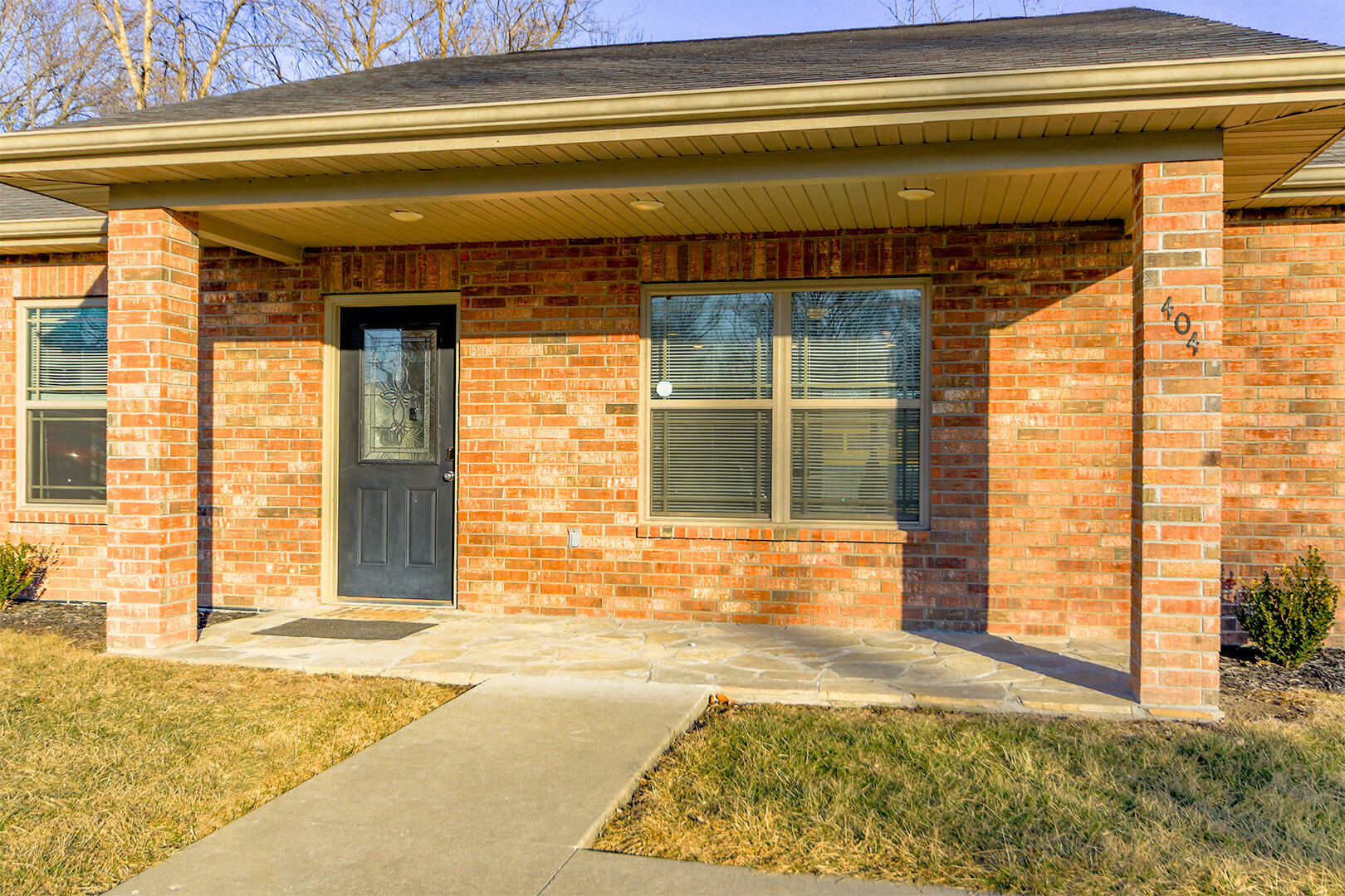 Property Photo:  404 N Ogden St  MO 65284 