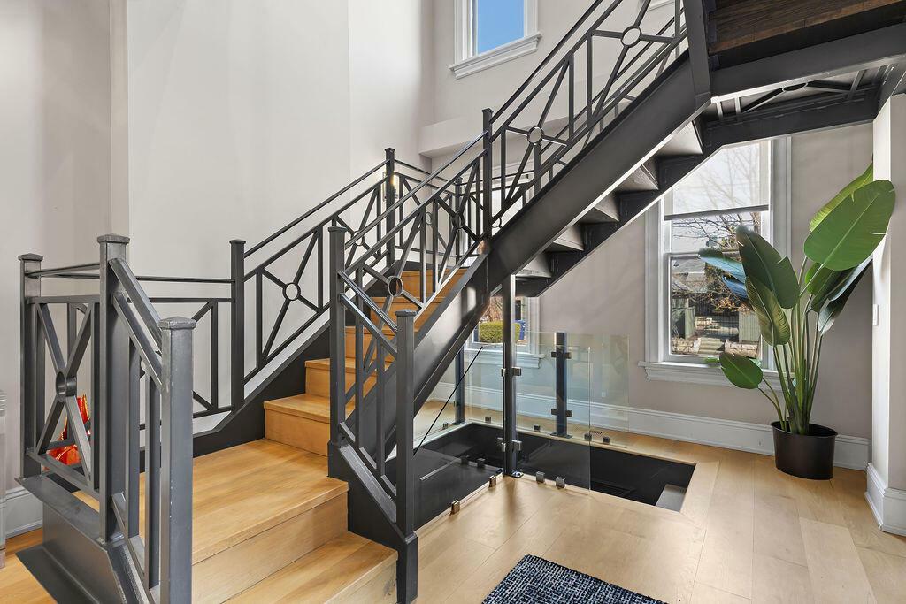 Property Photo:  649 S 5th Street  OH 43206 
