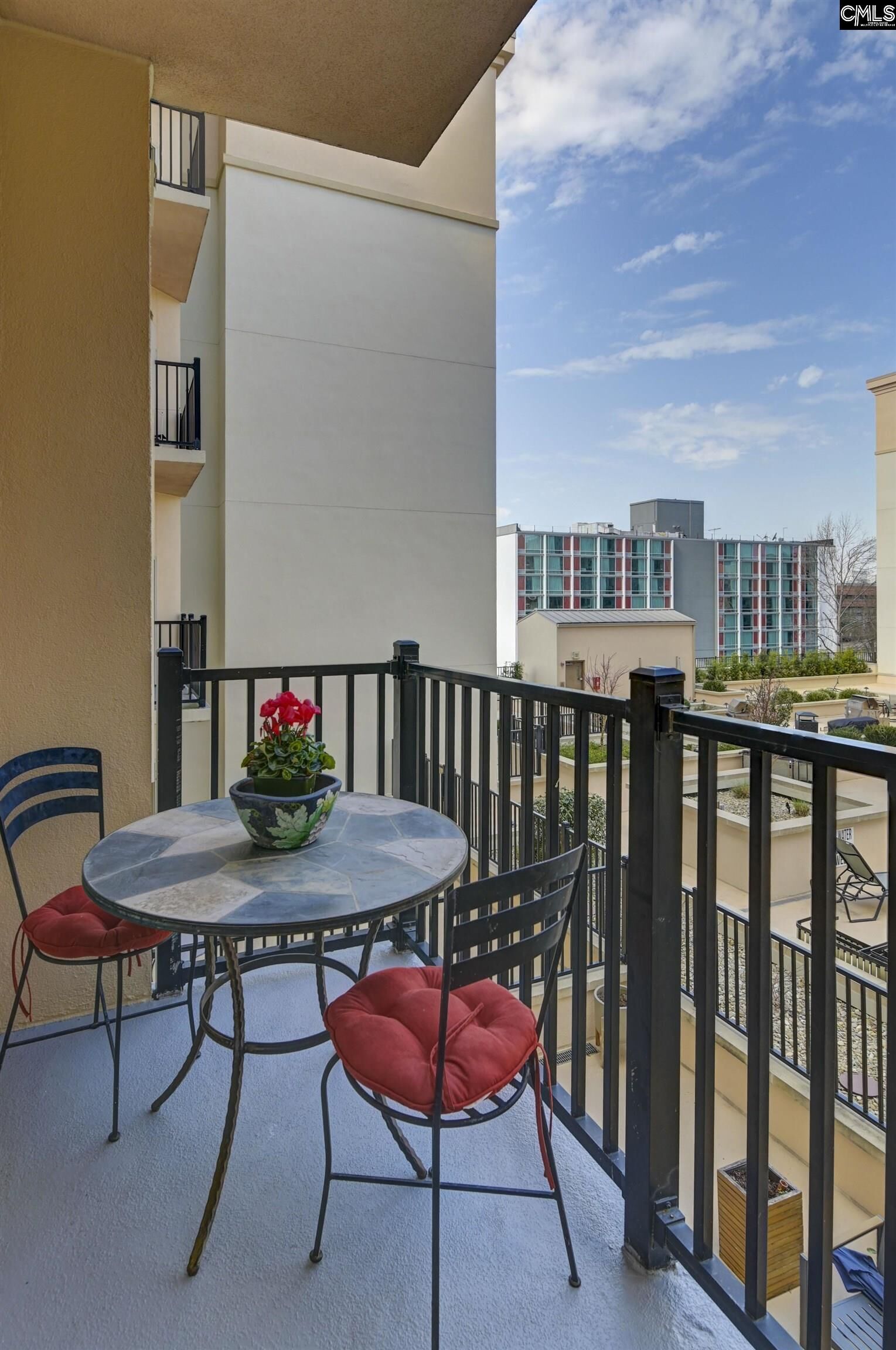 Property Photo:  601 Main St 226  SC 29201 