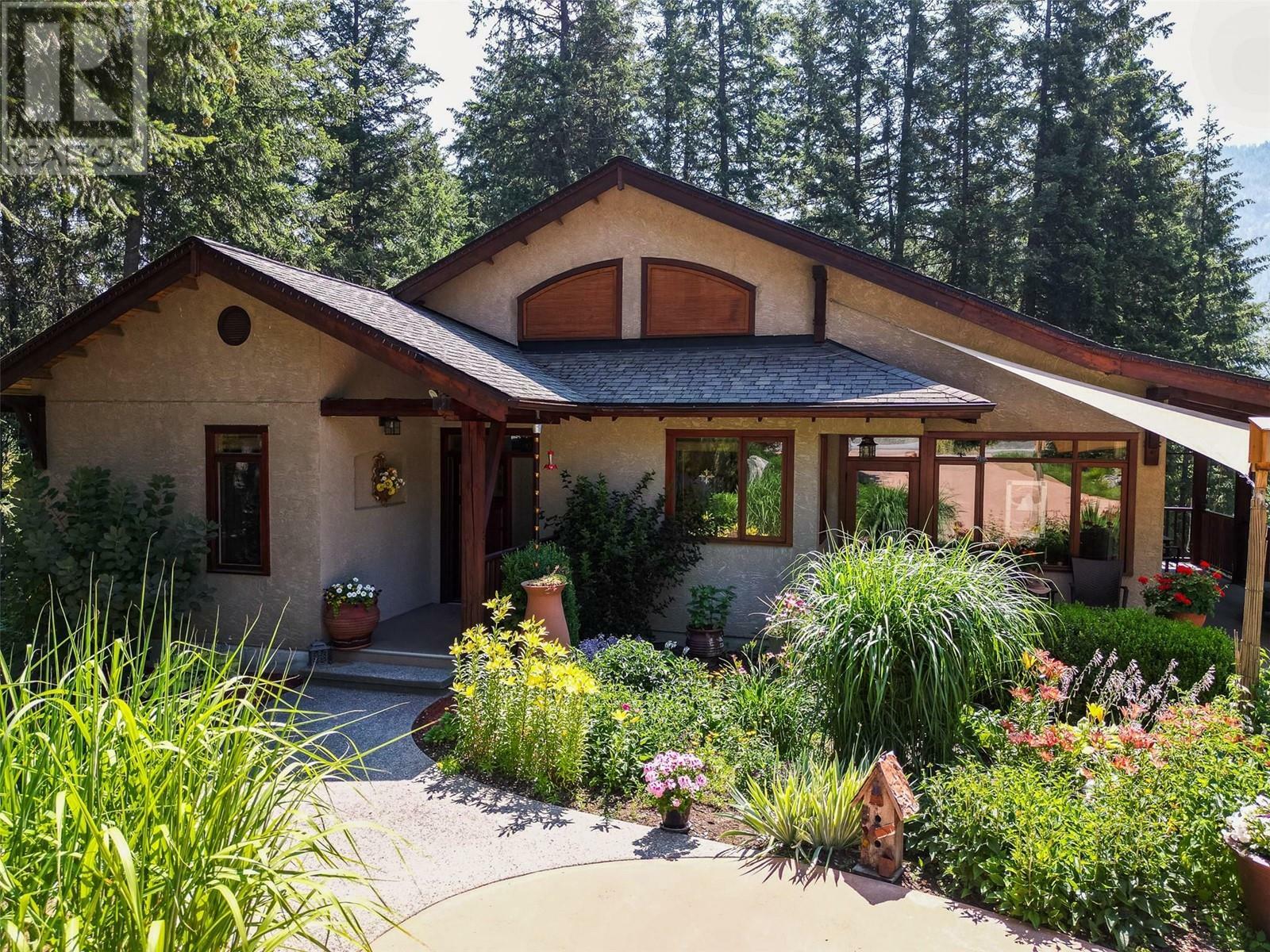 Property Photo: 4306 View Ridge Road BC V0G 2G3