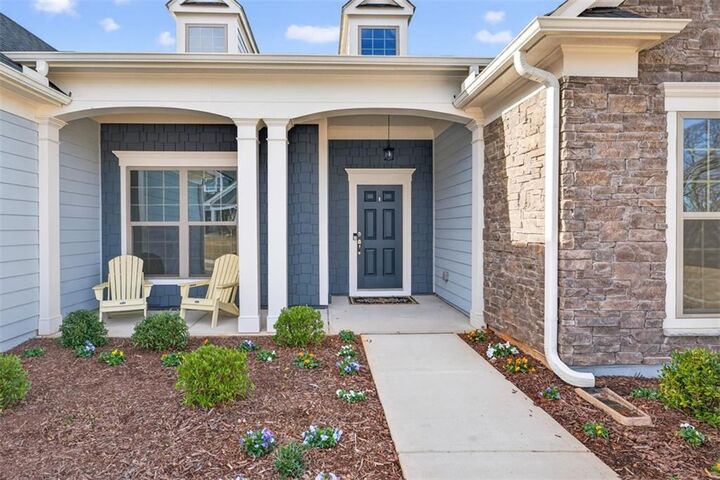 Property Photo:  5517 Oak Knoll Court  GA 30548 