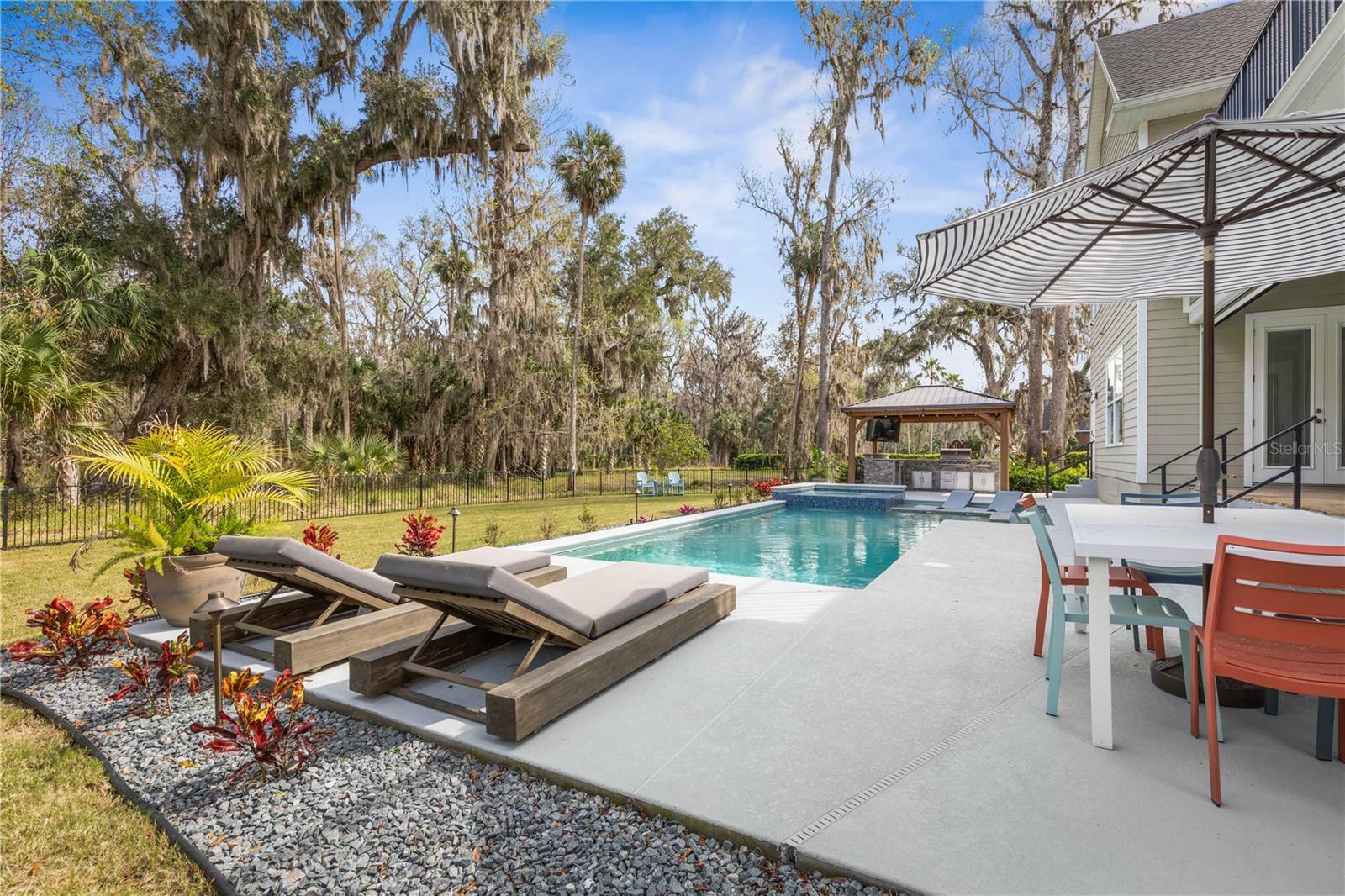 Property Photo: 46 Audubon Lane FL 32136
