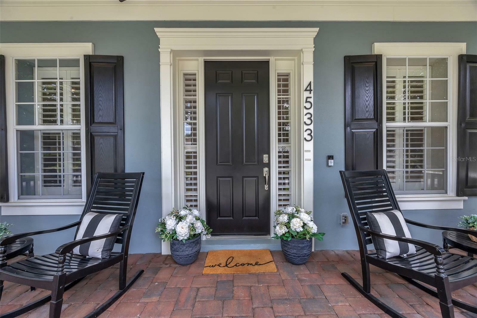 Property Photo: 4533 Burke Street FL 32814
