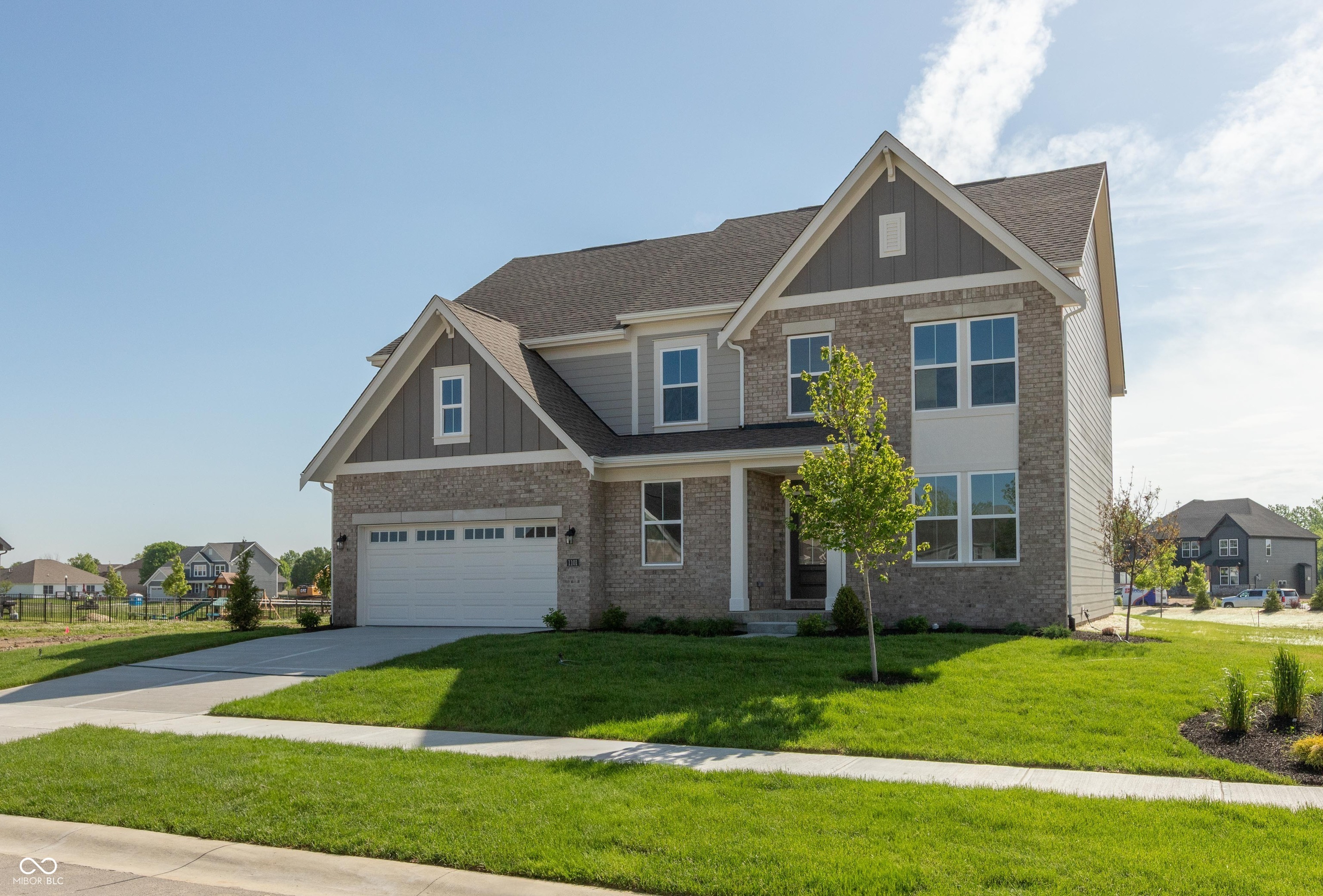 Property Photo: 1101 Knoll Court IN 46143