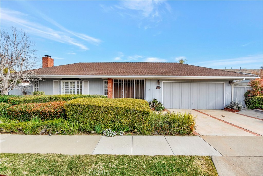 4600 Cortland Drive  Corona Del Mar CA 92625 photo