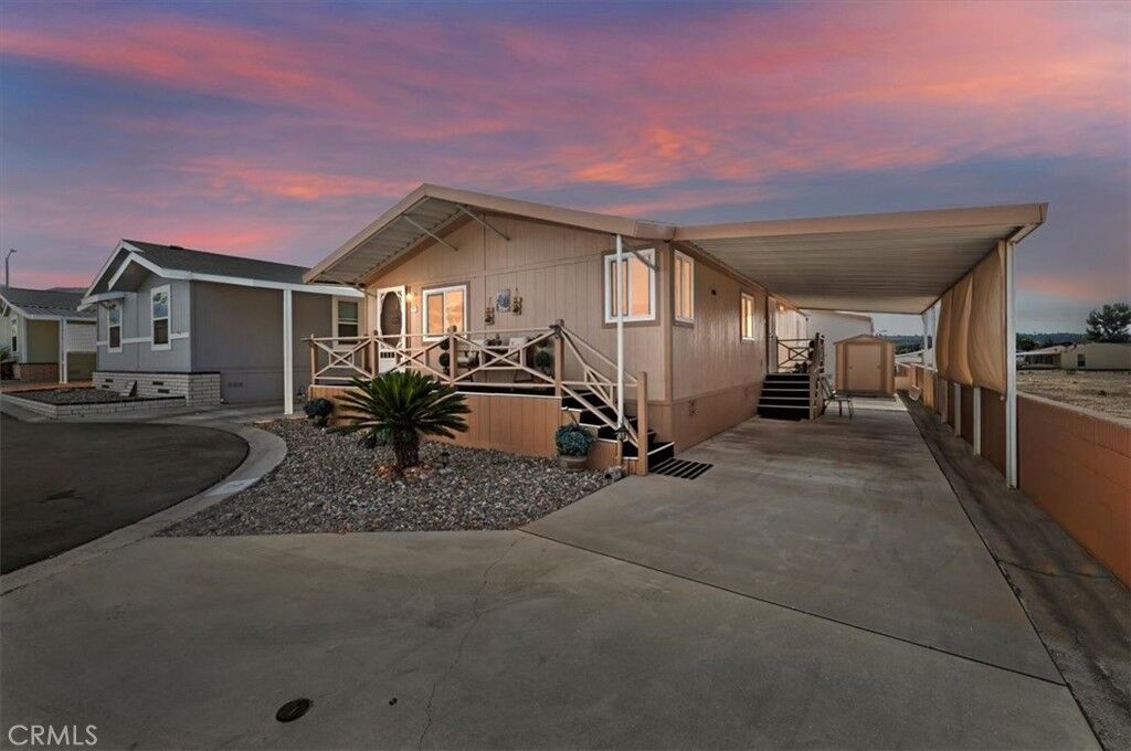 Property Photo:  2140 Mentone Boulevard 21  CA 92359 