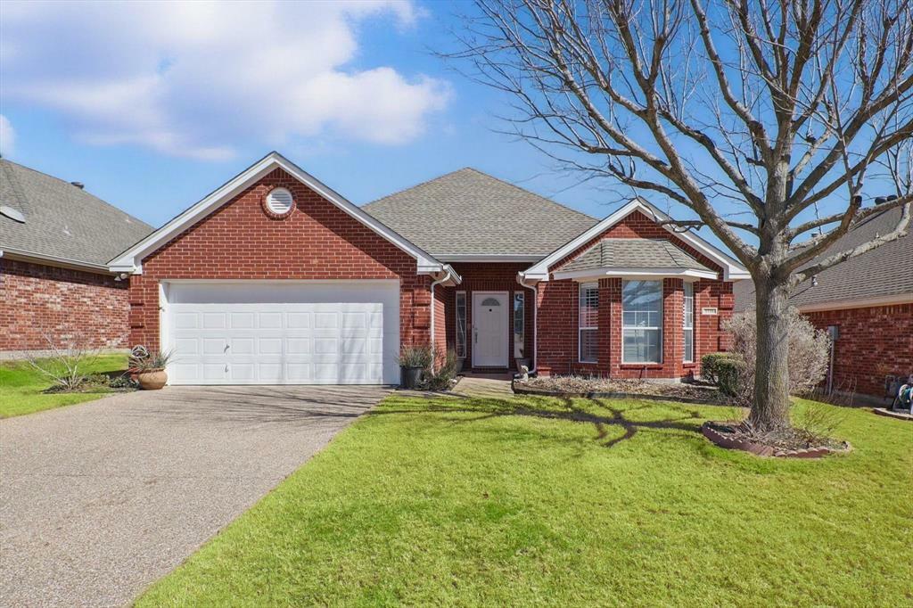 Property Photo: 1116 Cresthill Drive 43 TX 75104