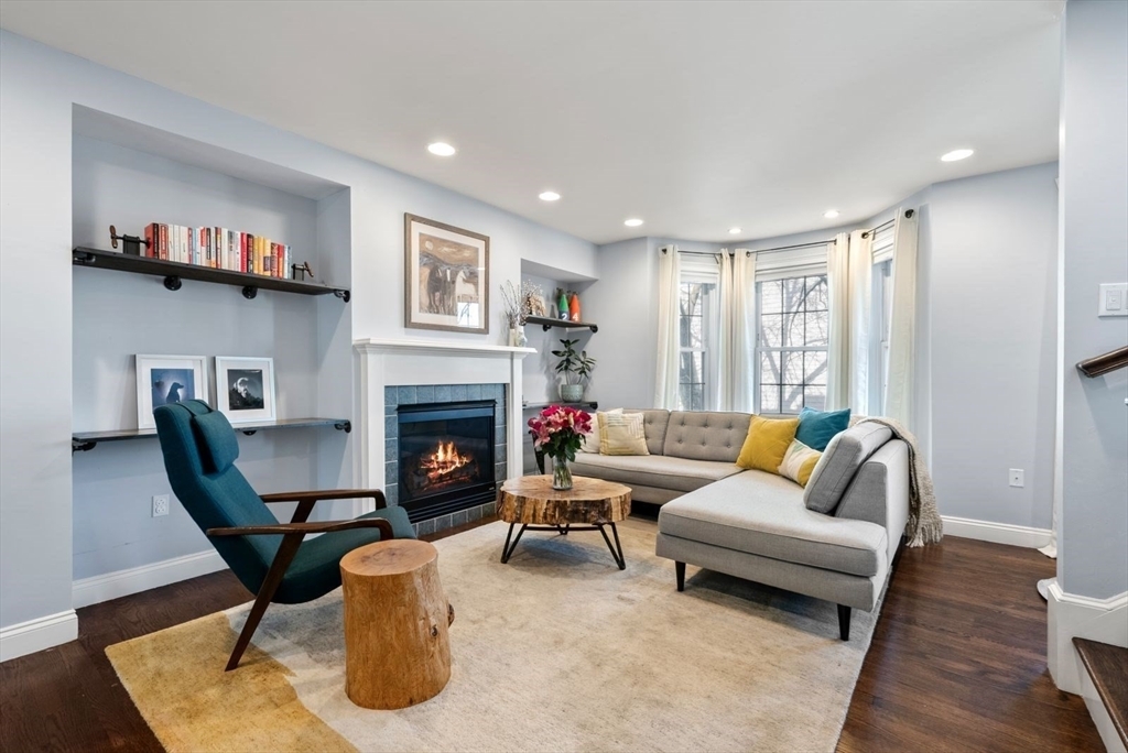 Property Photo: 19-21 Short Street 2 MA 02129