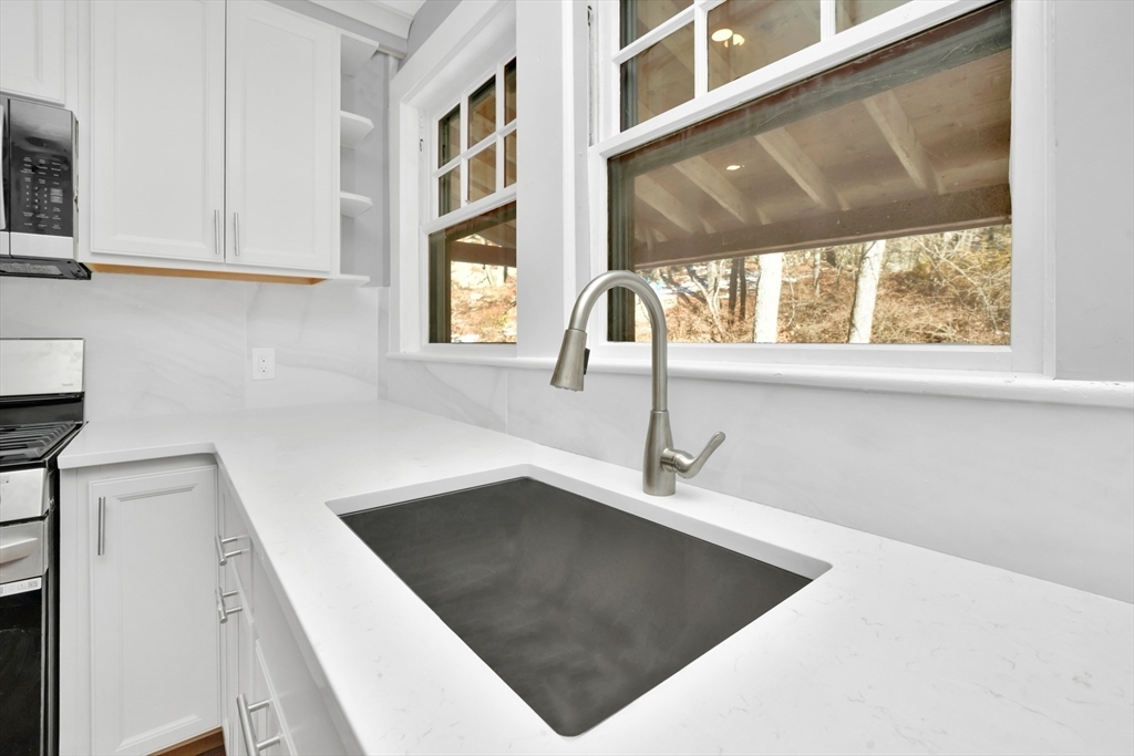 Property Photo:  37 Westminster Avenue 2  MA 02474 